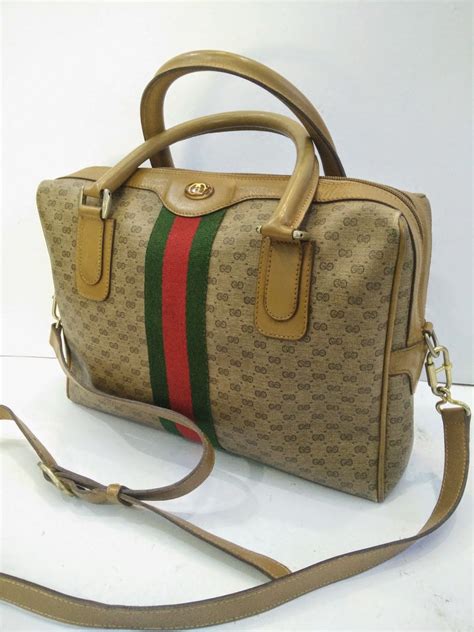 authenticate vintage gucci bag|inside a real gucci bag.